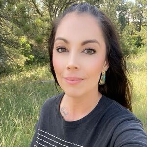 Meet your Posher, Candida